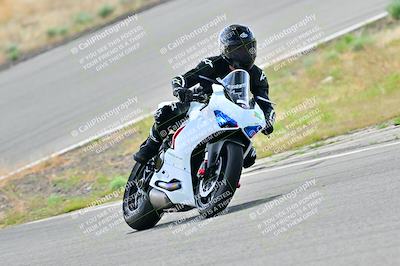 media/Apr-12-2025-TrackXperience (Sat) [[06d2a48708]]/Level 1/Session 3 (Turn 11)/